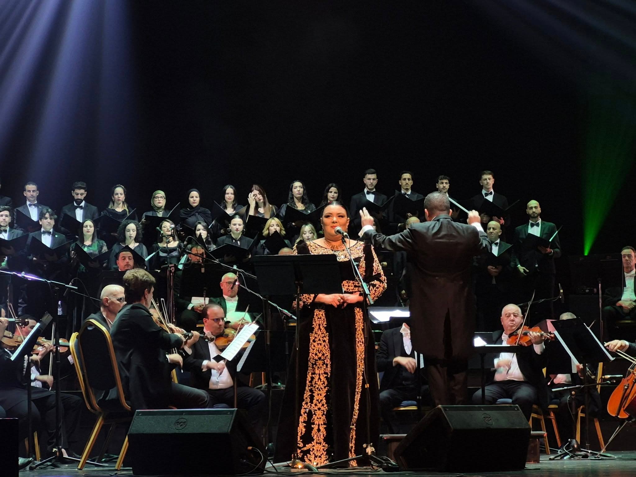Chants, et poésies à Alger, en célébration du 71e Anniversaire du déclenchement de la guerre de libération nationale