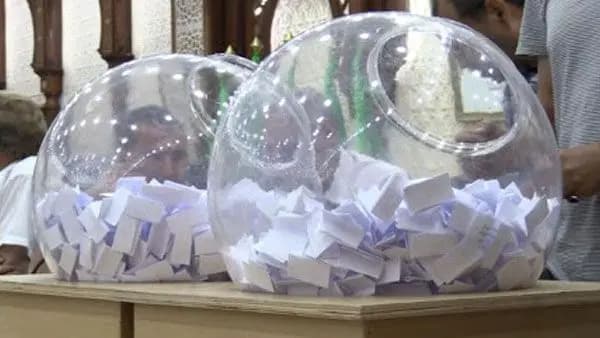 Tirage au sort pour le quota supplémentaire de 2.000 carnets de hadj alloué par le 