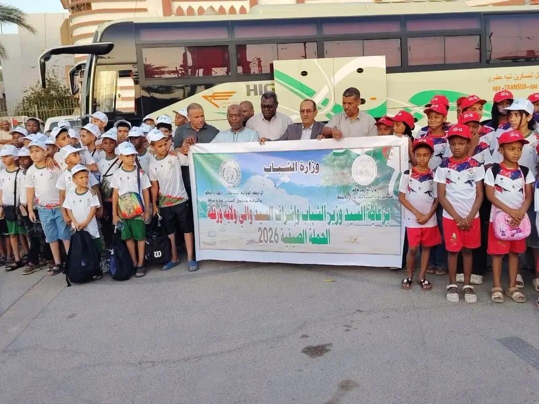 Les premiers contingents d’enfants d’Ouargla et Illizi prennent la route des camps de vacances sur le littoral