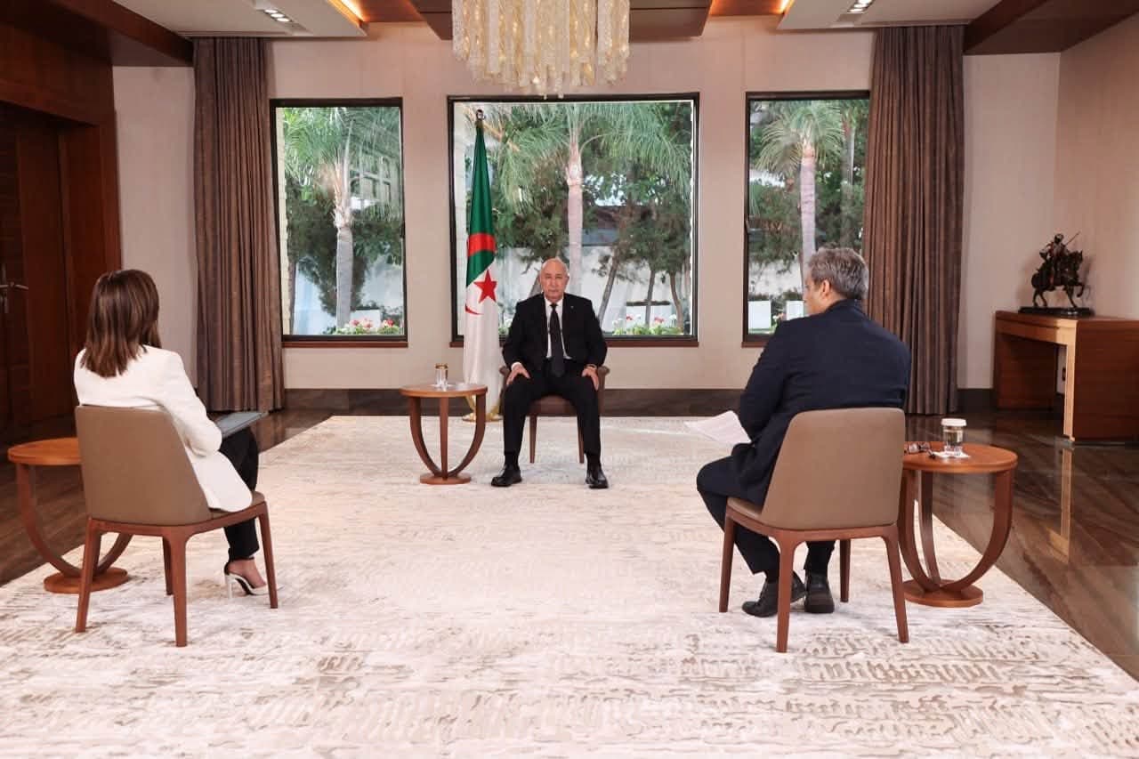 Le président de la République s’engage à lancer un dialogue avec les partis politiques lors de la prochaine rentrée sociale