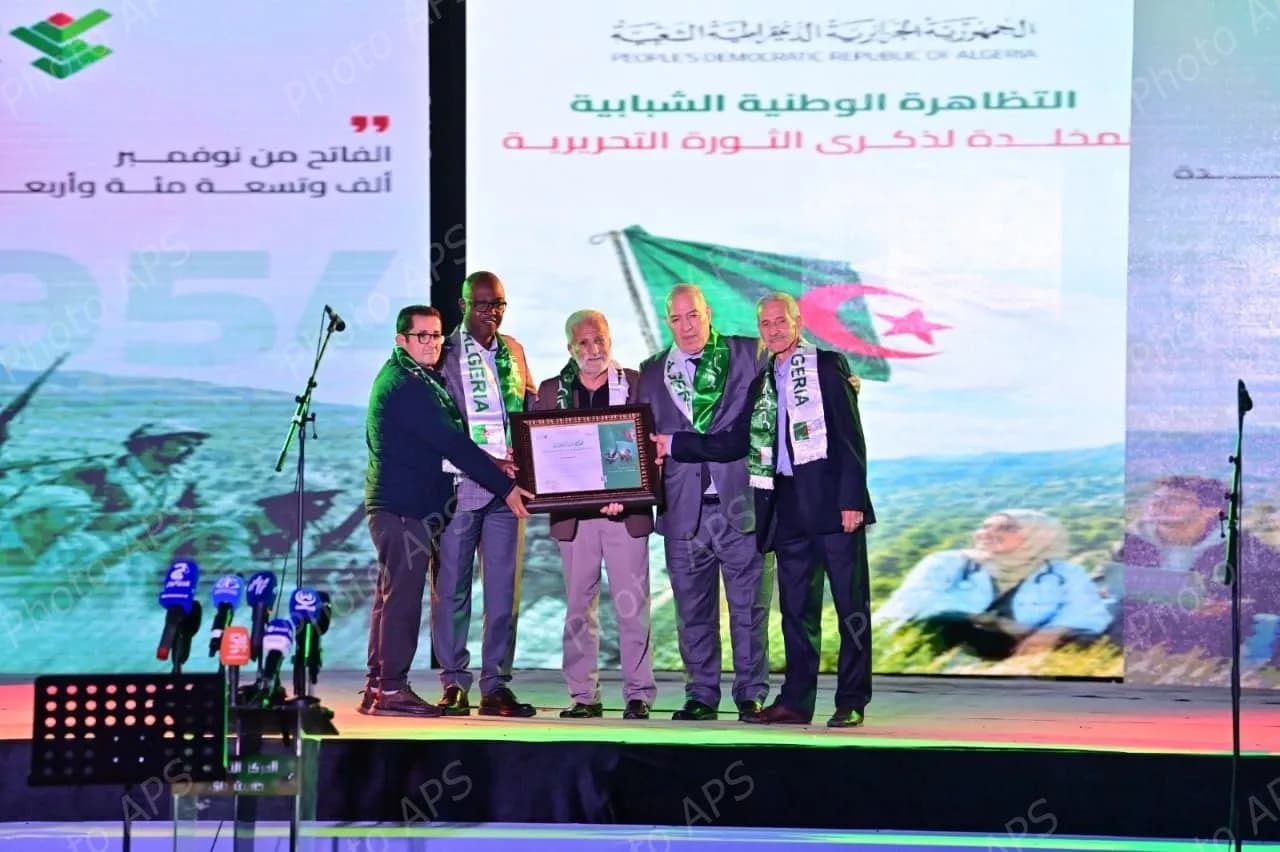 Coup d'envoi à Alger du rassemblement national de la jeunesse de l'Algérie victorieuse