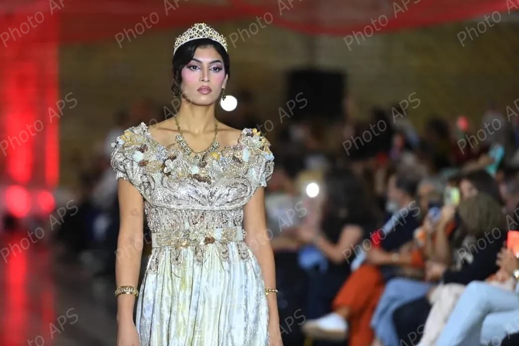Festival de la blouza algérienne à Oran : couleurs, authenticité et créativité