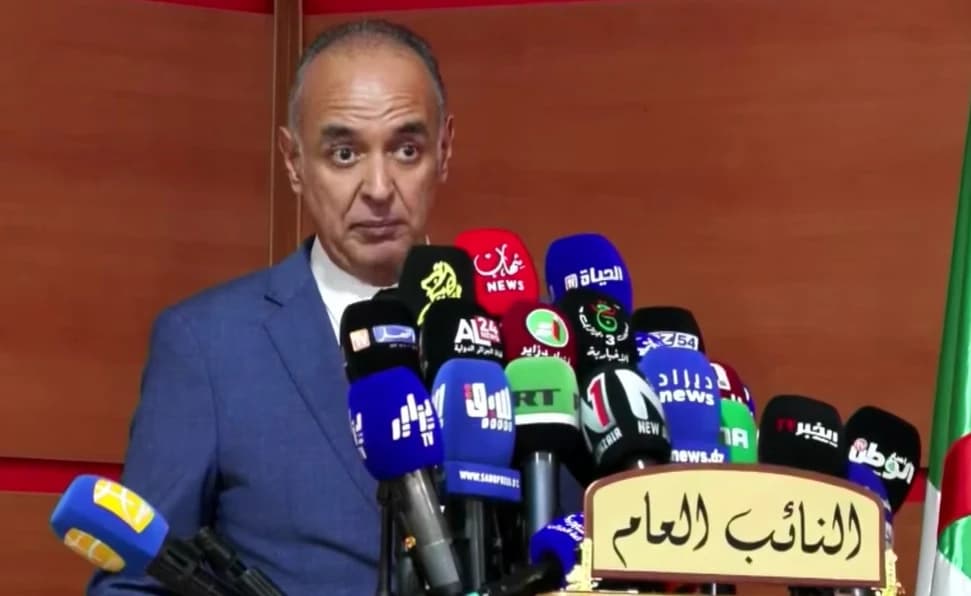 Le Procureur général près la Cour de Boumerdes anime une conférence de presse