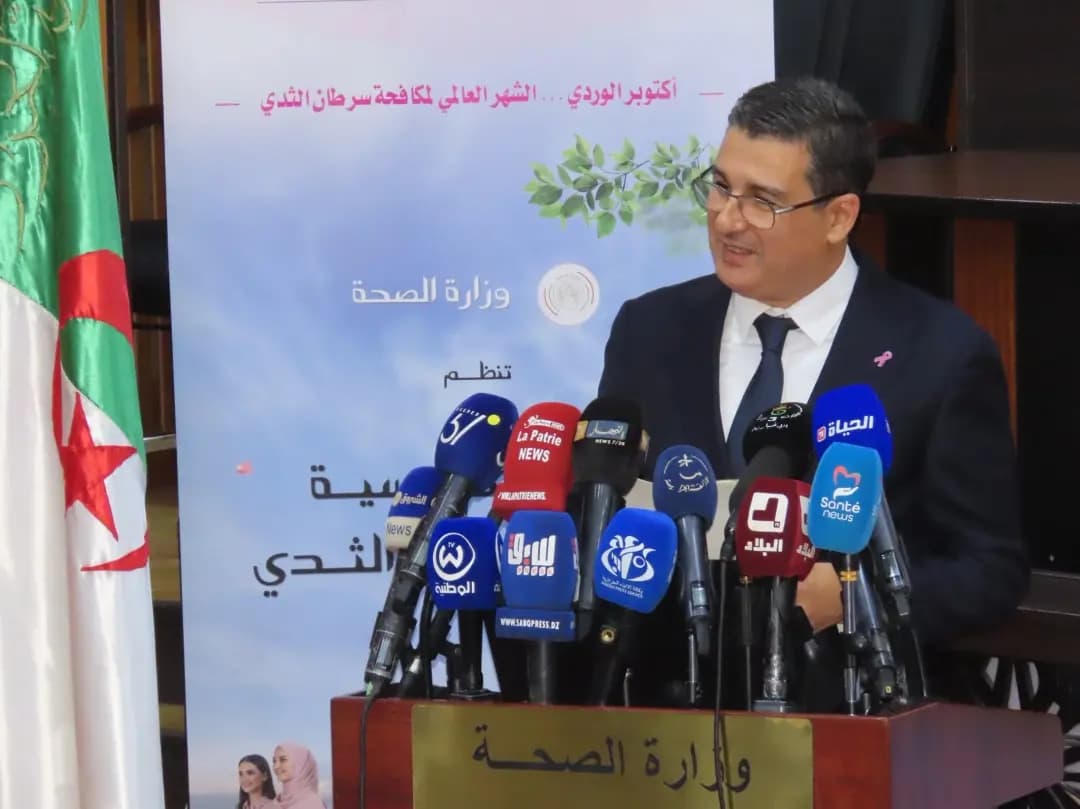 Lancement de deux cliniques mobiles dédiées aux campagnes de dépistage et de sensibilisation à travers le pays.