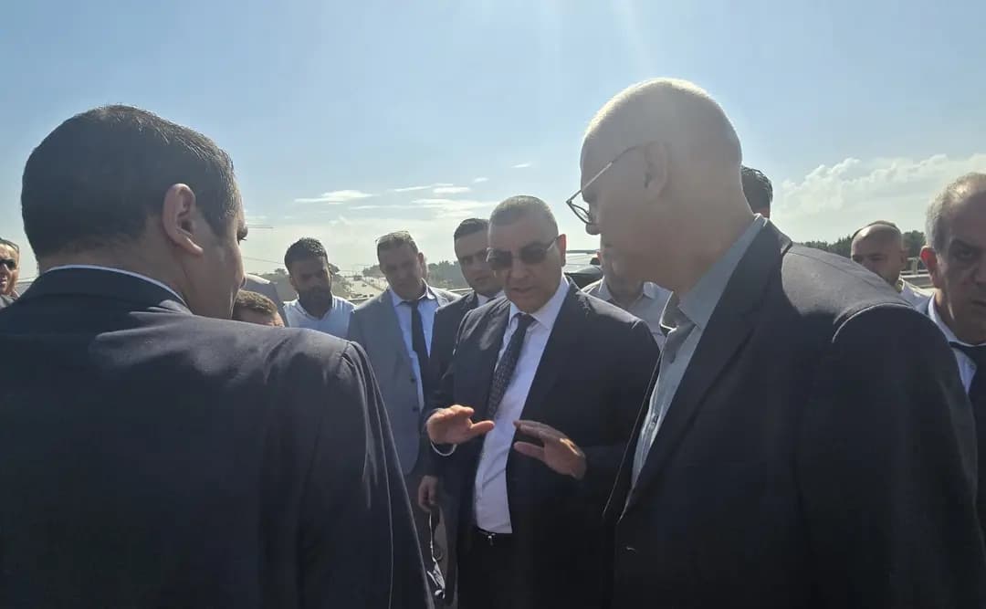 Djellaoui en visite inopinée sur plusieurs sites de projets à Alger.