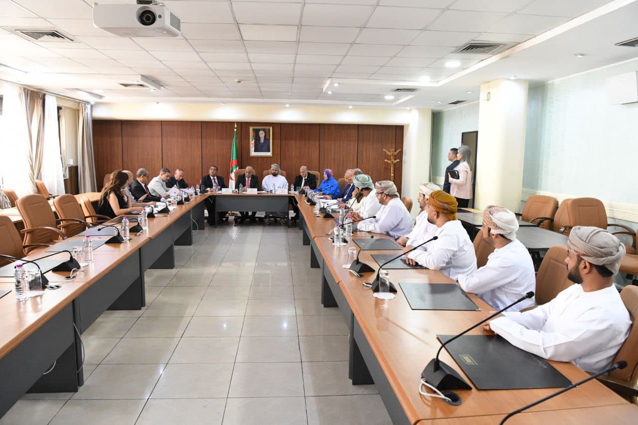 Session de formation à l'APN au profit d'une délégation parlementaire du Sultanat d'Oman