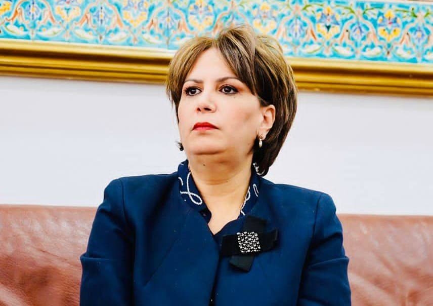 La ministre de la Culture et des Arts, Mme Malika Bendouda