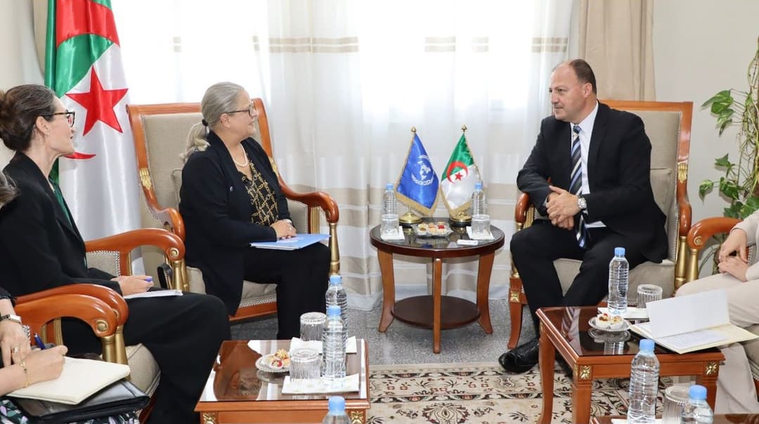 Le Médiateur de la République reçoit l'ambassadrice et coordonnatrice résidente des Nations unies en Algérie
