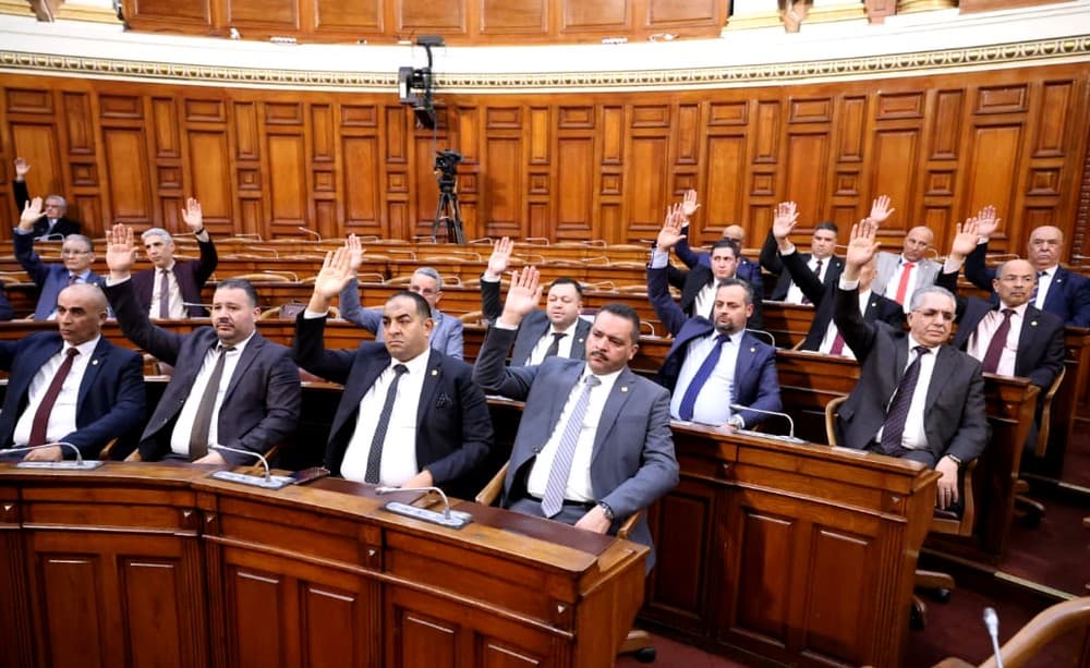 Code de la route et loi criminalisant la colonisation