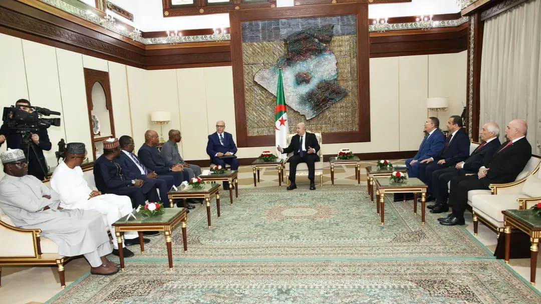 Le président de la République reçoit les ministres du secteur des hydrocarbures du Nigeria et du Niger