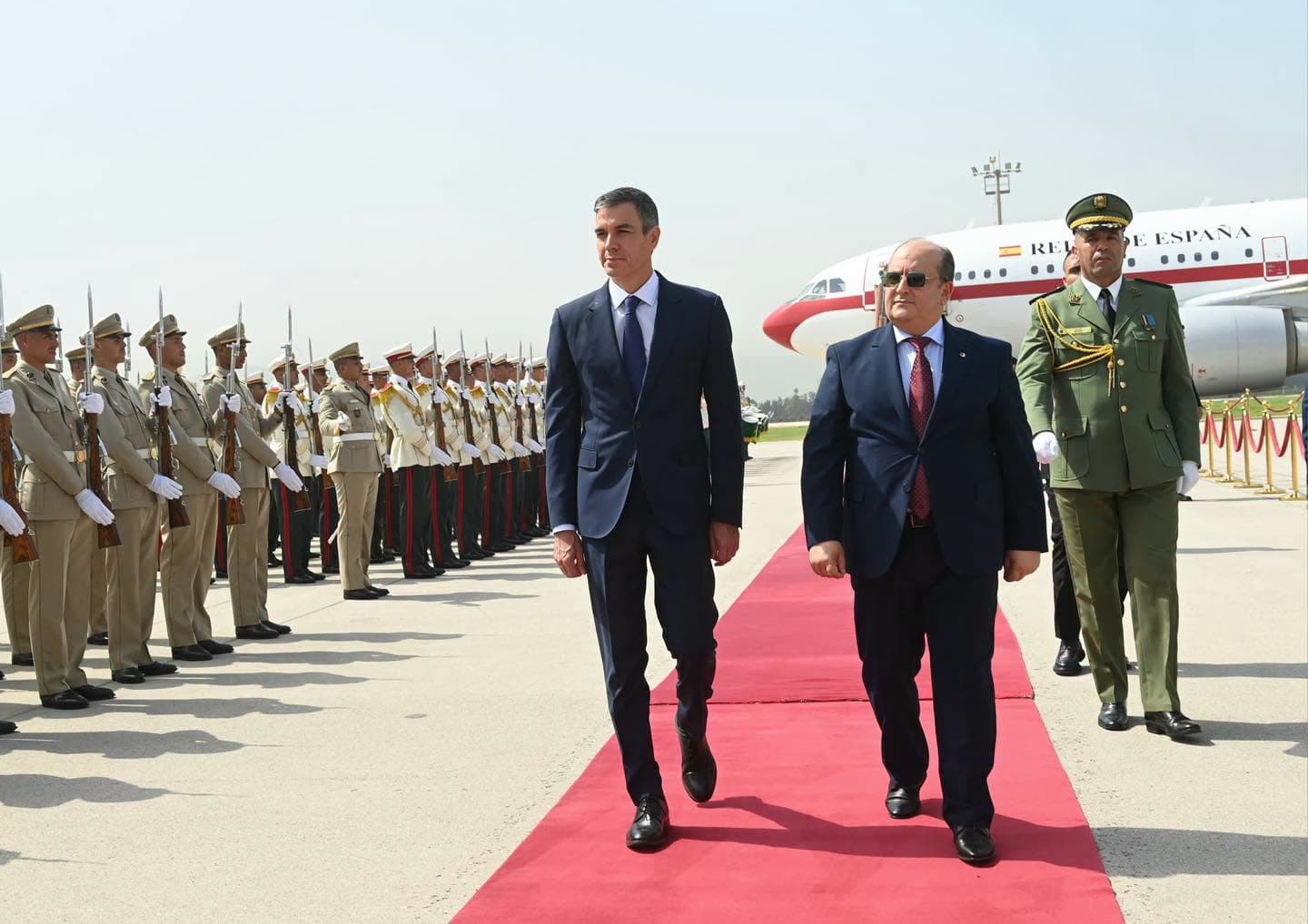 Arrivée du président du Gouvernement d'Espagne à Alger pour une visite de travail et d'amitié