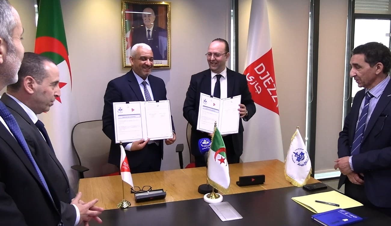Signature d'un accord de partenariat entre la Radio algérienne et Djezzy
