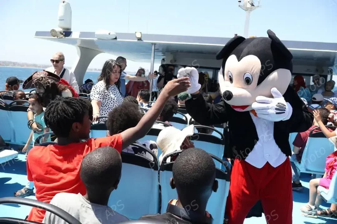 Sortie en mer à Alger au profit des enfants