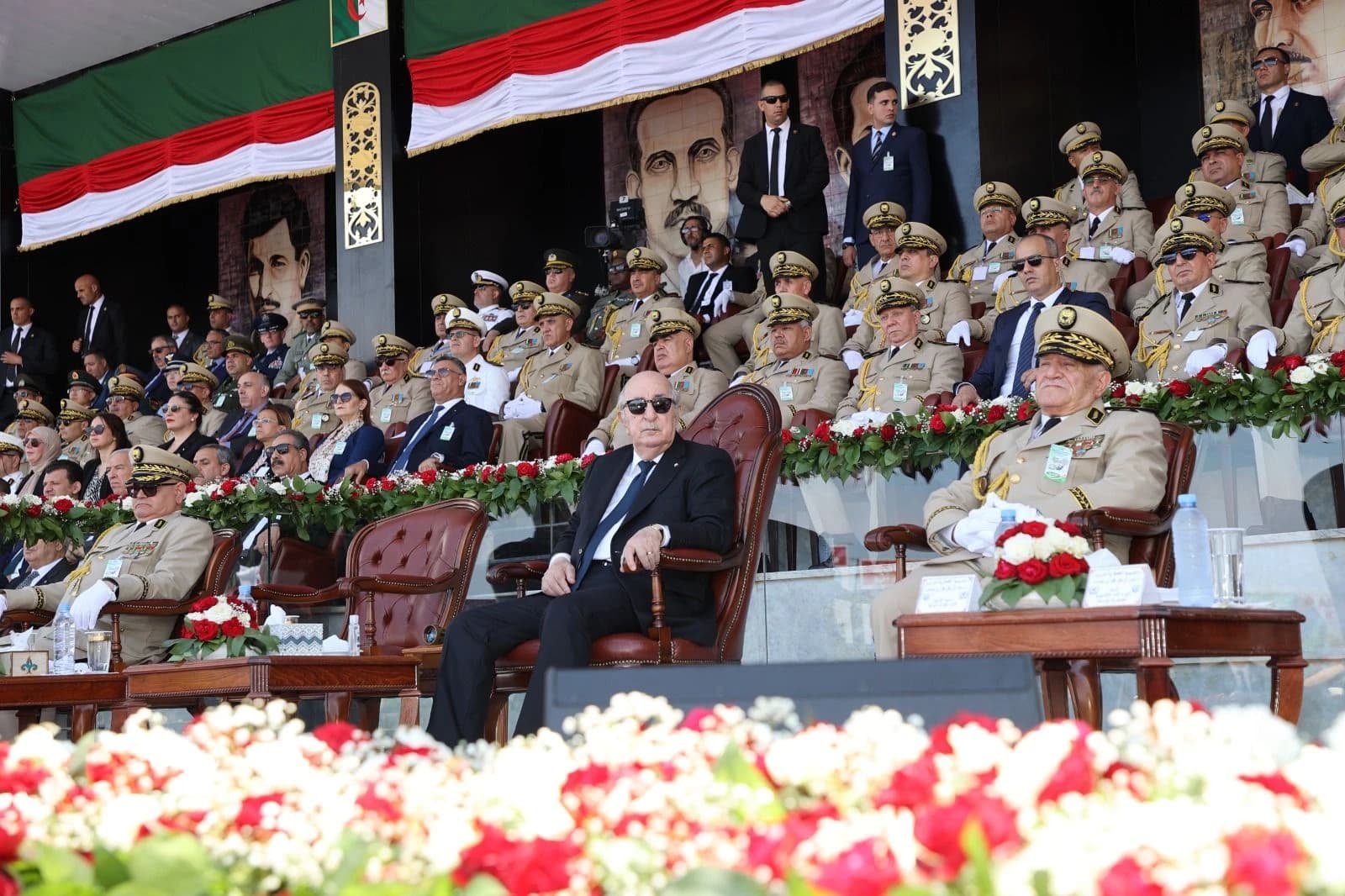 Le président de la République préside à l'Académie militaire de Cherchell la cérémonie annuelle de sortie de promotions
