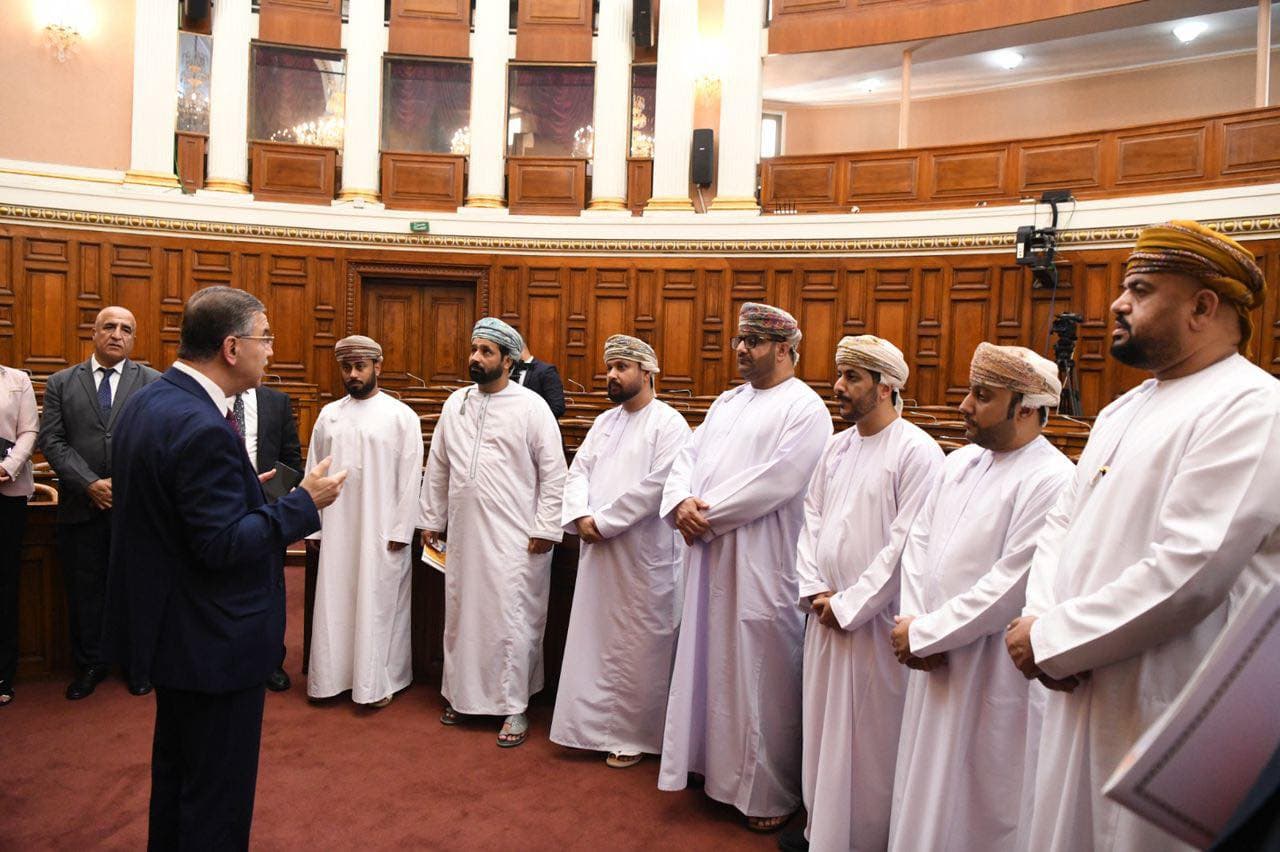 Session de formation à l'APN au profit d'une délégation parlementaire du Sultanat d'Oman