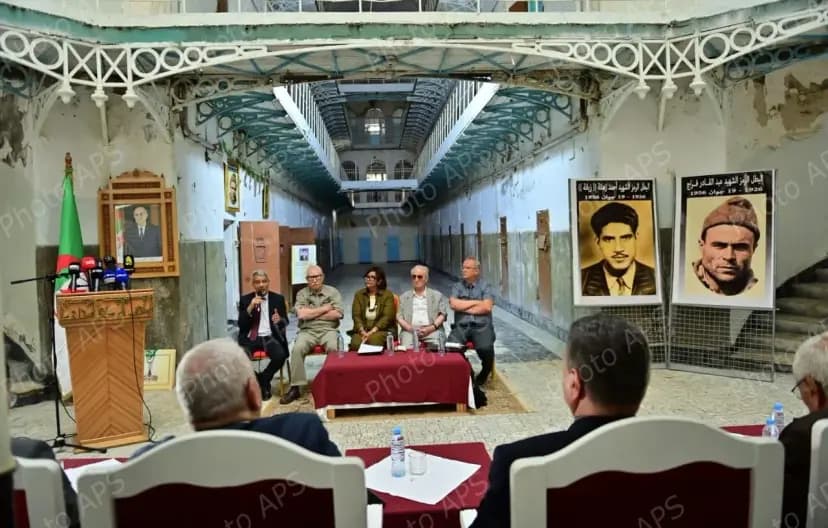 Conférence à Alger à l'occasion du 70e anniversaire de l'exécution des héros Ahmed Zabana et Abdelkader Ferradj
