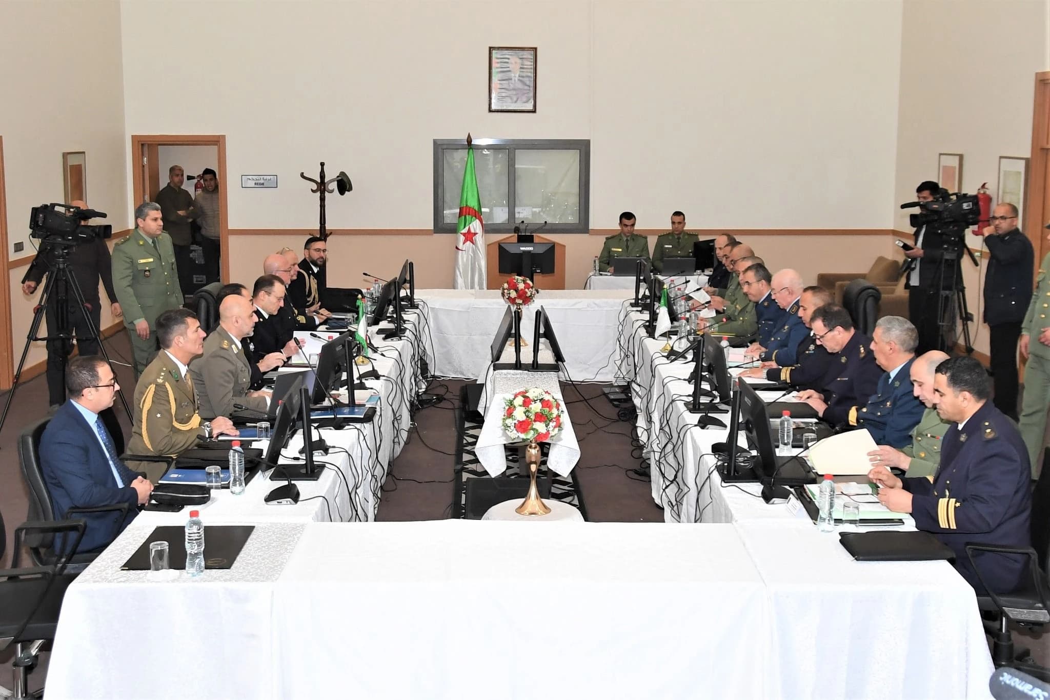 Le Secrétaire général du MDN reçoit le Directeur national des Armements italien