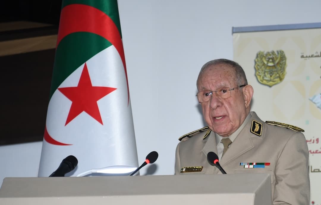 le Général d'Armée Saïd Chanegriha, a félicité, l'équipe nationale de football, à l'occasion de sa qualification à la Coupe du Monde 2026