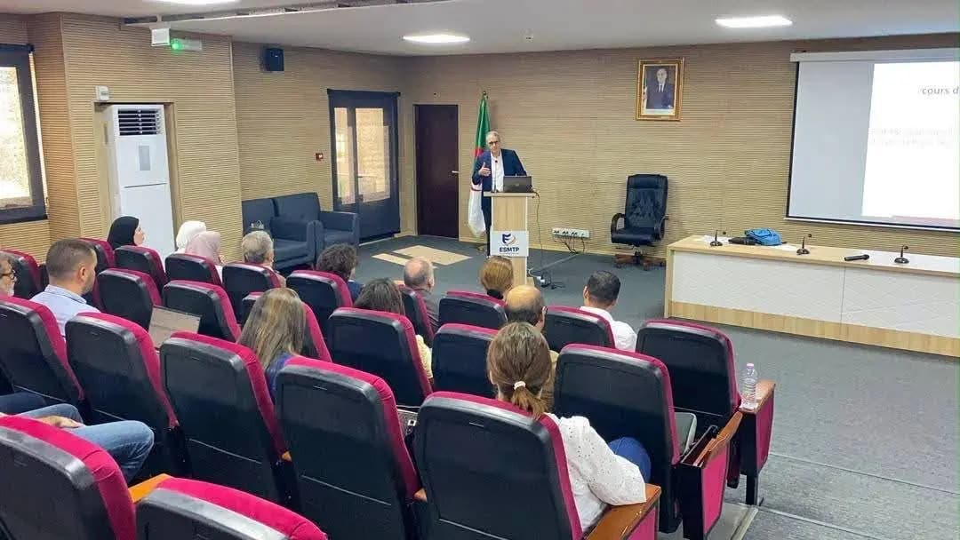 Lancement d'un programme de formation sur le projet d'extension du port de Djen Djen