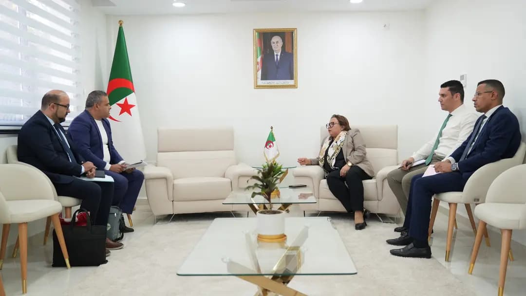 Le renforcement de l'activité sportive en milieu de formation au centre d'une réunion de travail