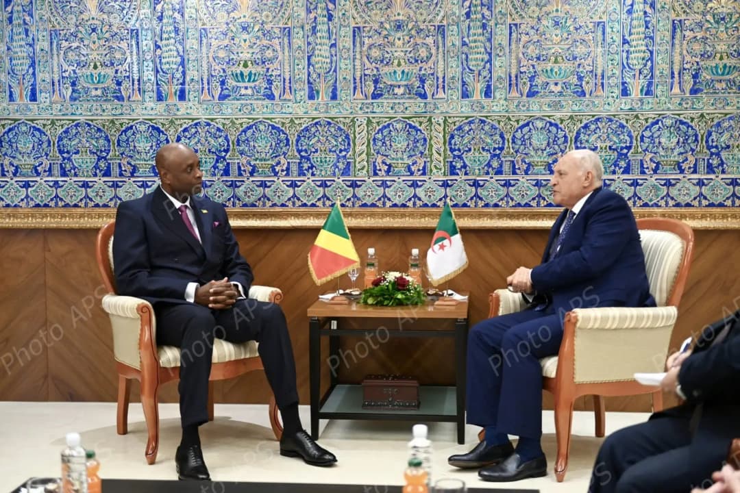 Attaf reçoit son homologue congolais