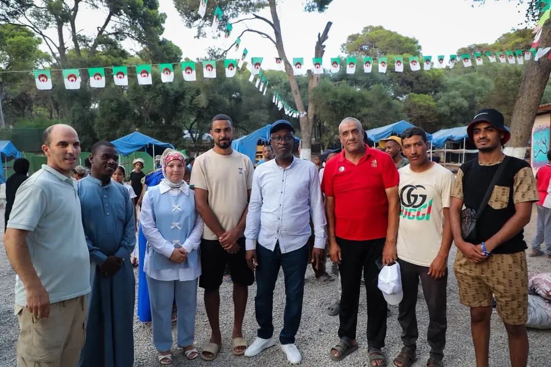 Hidaoui inspecte plusieurs camps d'été à Alger