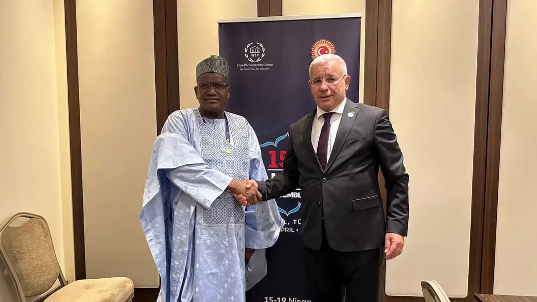 Boughali s'entretient à Istanbul avec le président du Conseil consultatif de la refondation de la République du Niger