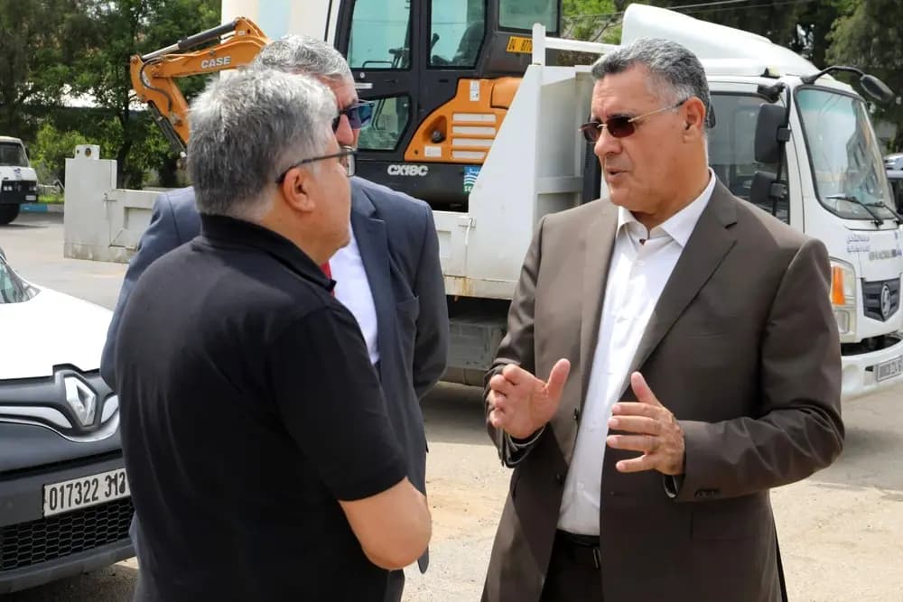 Bouzegza inspecte à Alger des installations vitales pour s'assurer de leur opérationnalité permanente