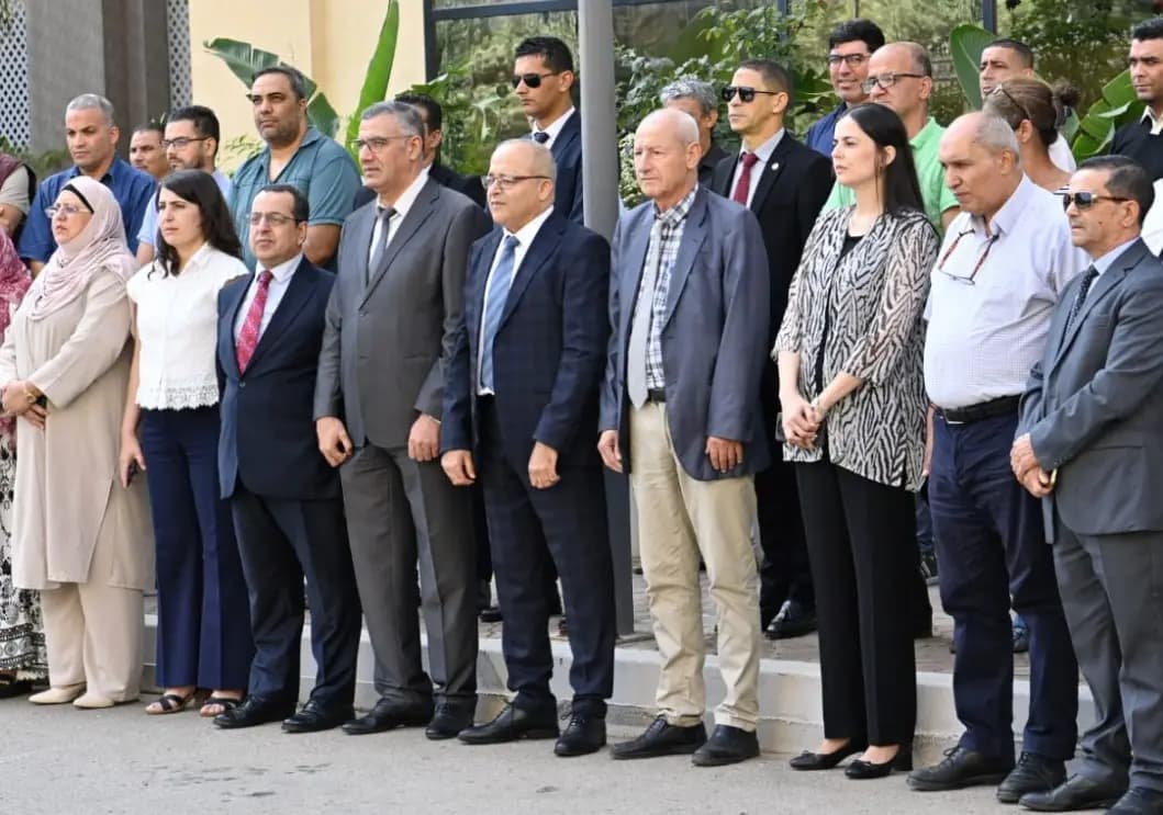 Minute de silence à la mémoire des martyrs des massacres du 17 octobre 1961 à travers le territoire national et les représentations diplomatiques à l'étranger