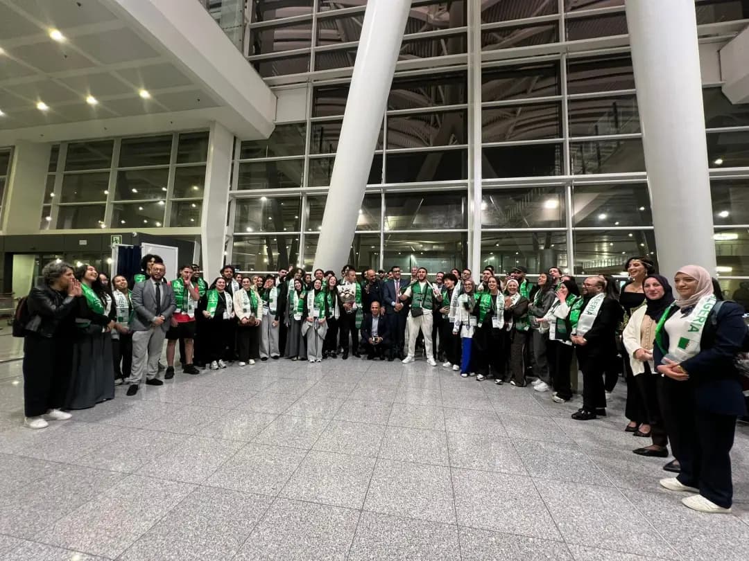 Arrivée d'une délégation de jeunes de la diaspora en Algérie pour participer à la "Caravane de la Mémoire nationale"
