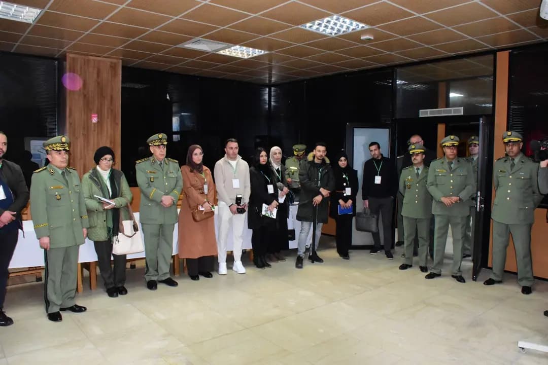 Visite guidée des médias nationaux à l'Ecole de Commandement et d'Etat-major