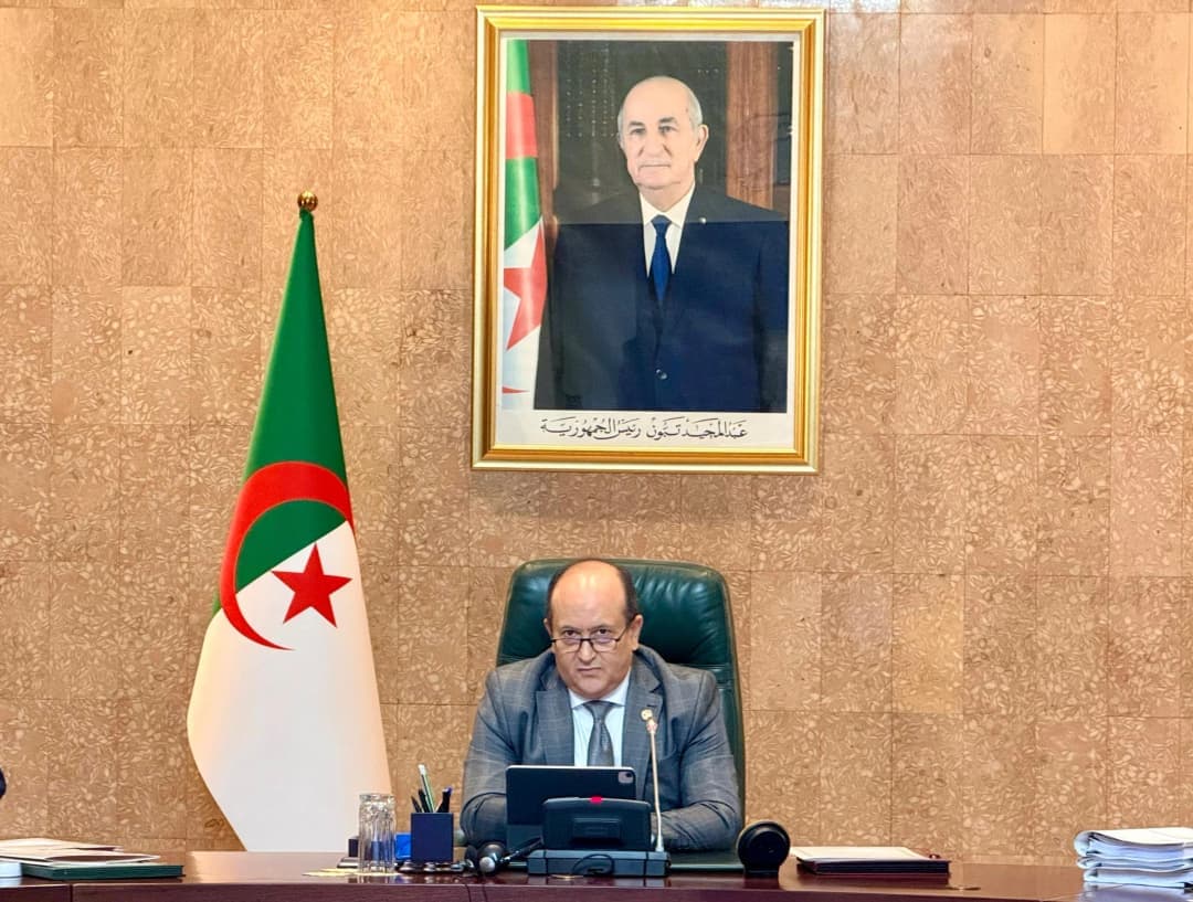 Réunion du Gouvernement: Des exposés relatifs à plusieurs secteurs examinés.