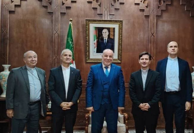 Belmehdi reçoit une délégation de l'Eglise catholique en Algérie