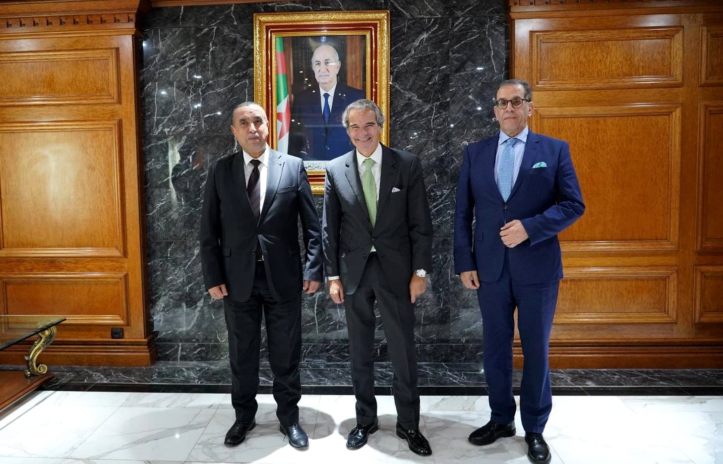 Adjal examine avec le directeur général de l'AIEA les moyens de renforcer la coopération bilatérale