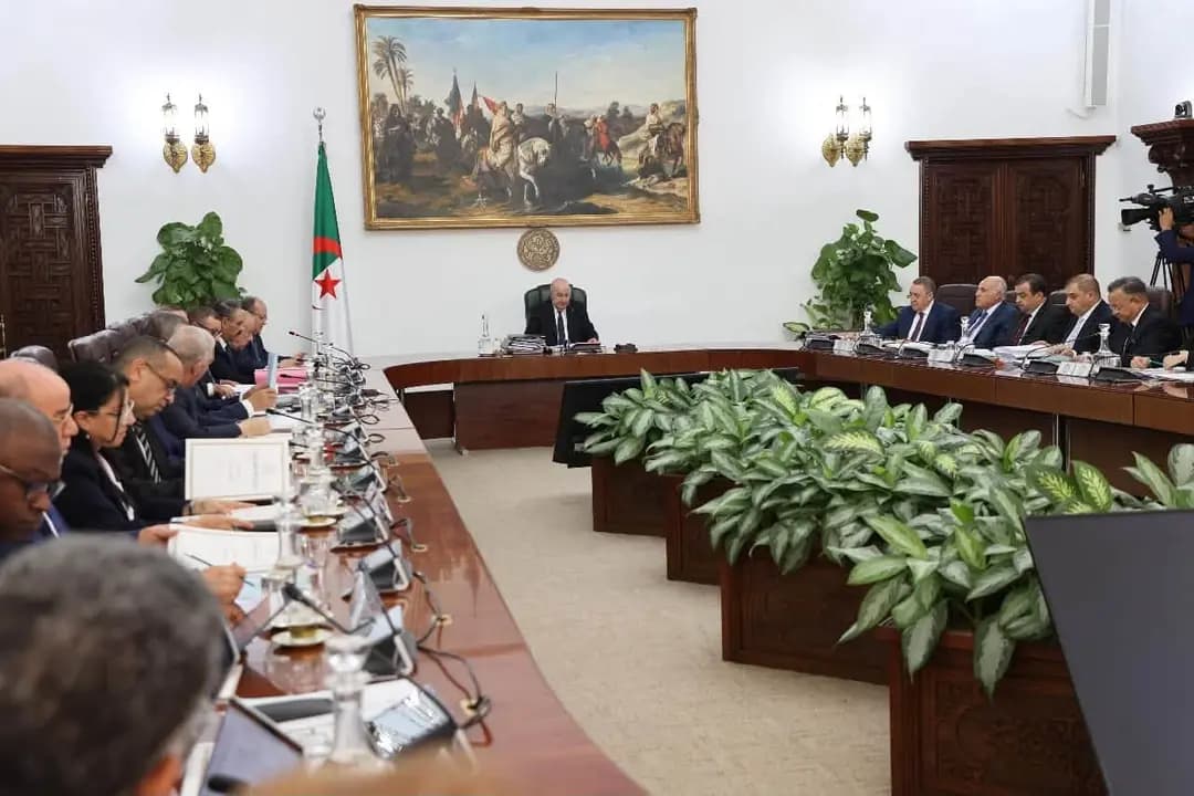 Le président de la République se félicite des excellentes relations unissant l'Algérie, le Niger et le Tchad