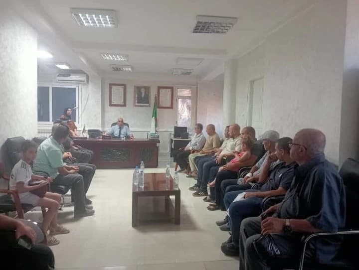 Début de la remise des décisions d'aide aux sinistrés ayant perdu du mobilier à Bejaia