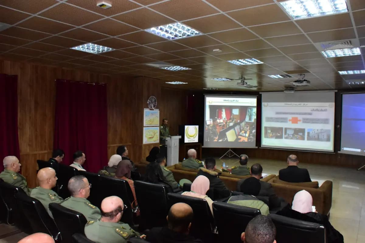 Visite guidée des médias nationaux à l'Ecole de Commandement et d'Etat-major