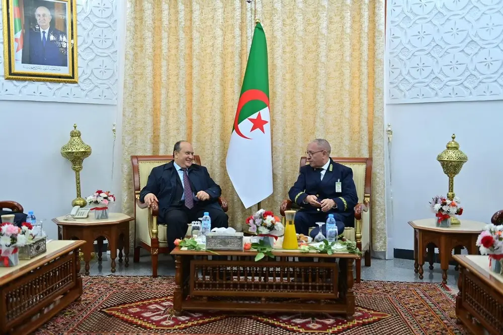 Le Premier ministre à Constantine pour la remise du Prix du président ...