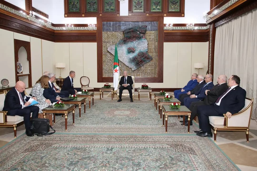 Президент Республики принял Премьер-министра Чешской Республики
