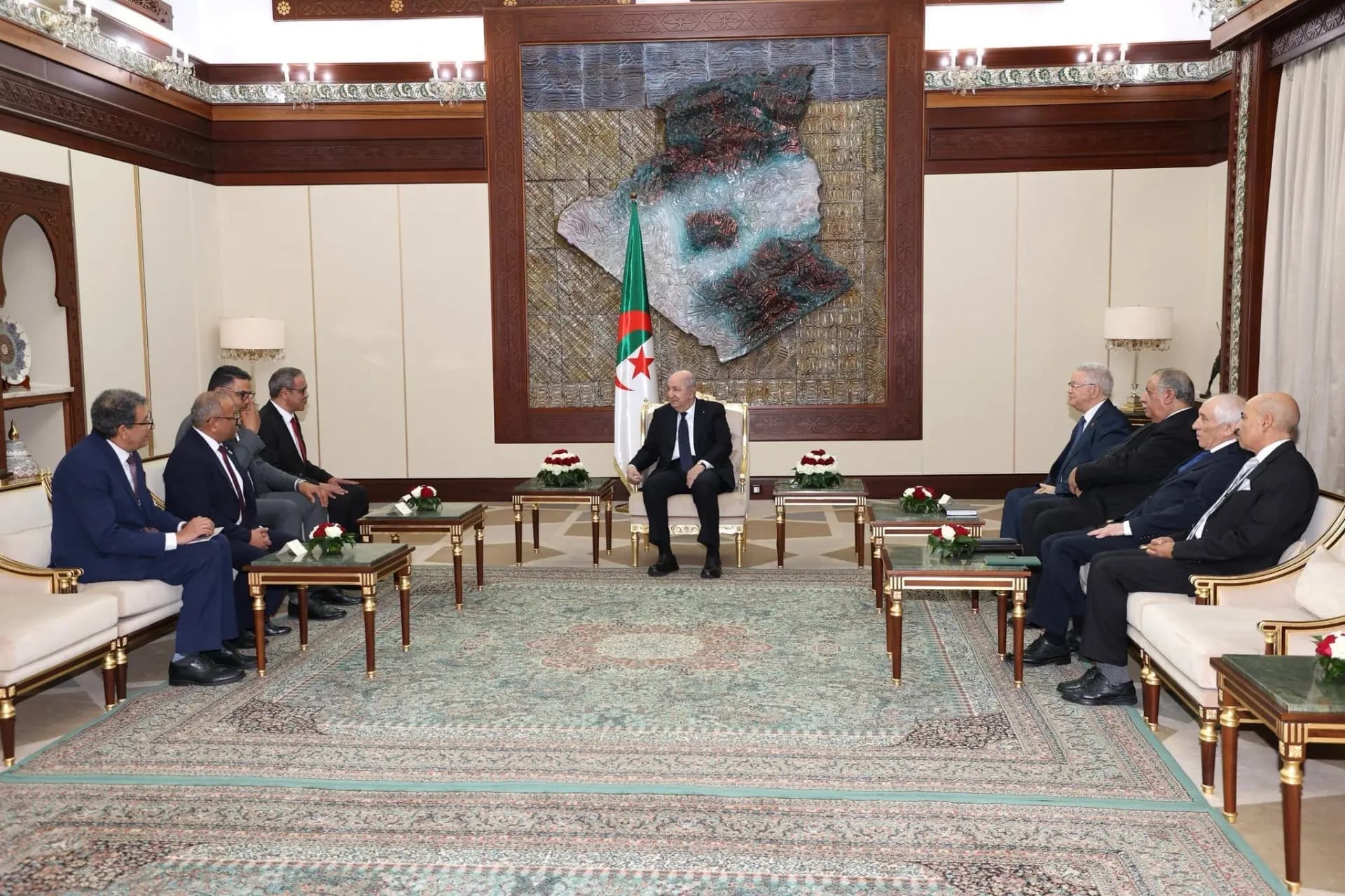 Президент Республики принял председателя Национального совета регионов и округов Тунисской Республики