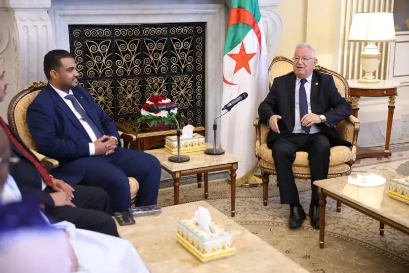 Насри принял делегацию Провинциальной народной ассамблеи ТиндуфаНасри принял делегацию Провинциальной народной ассамблеи ТиндуфаНасри принял делегацию Провинциальной народной ассамблеи Тиндуфа