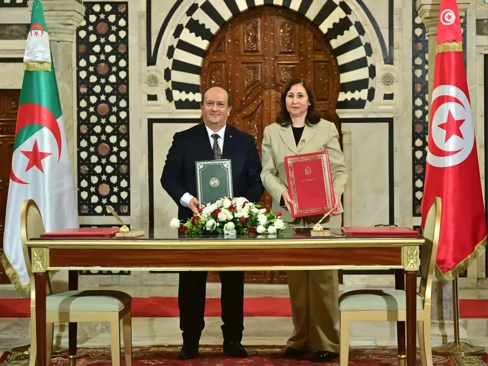 Алжир *Тунис