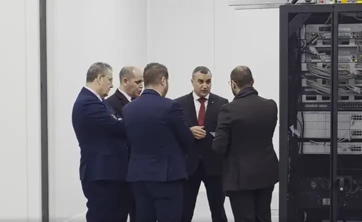 Зерруки посетил штаб-квартиру Algérie Télécom Europe в Валенсии