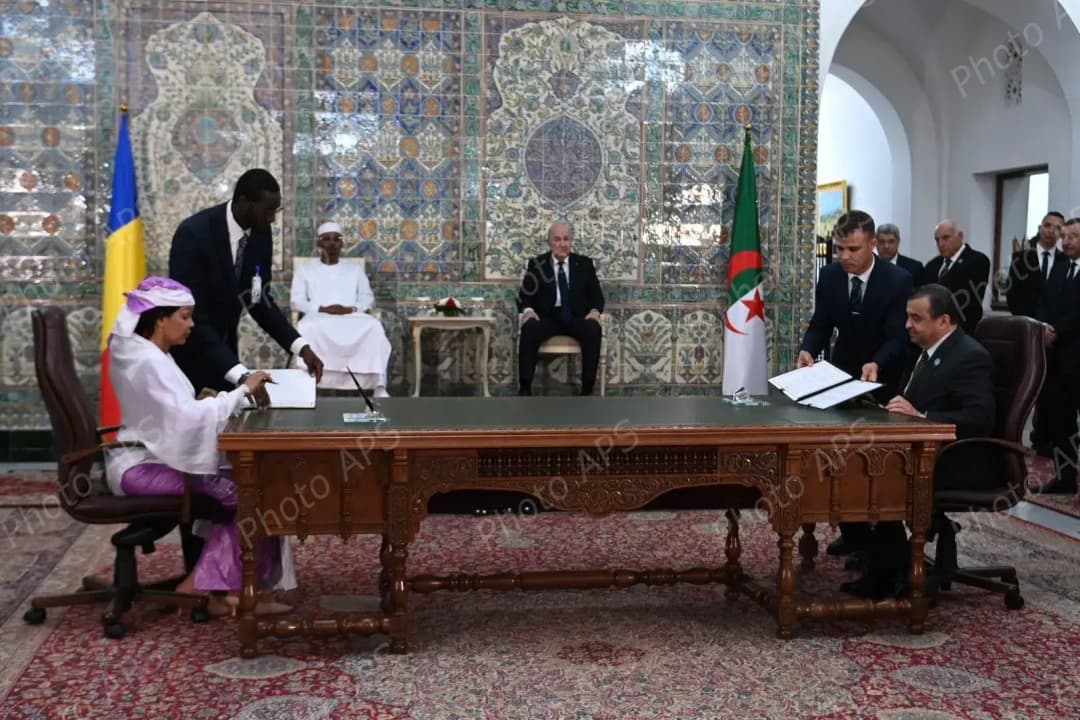 يسيڨ ؤسلواي ن ثڨذوذا، ذ ثوثا-نس اتشادي، تافوڨلا ن وزمال ن يمثاواين ذ تسكثايين ن ومسڨزو إي ونميرڨ وبليڨ