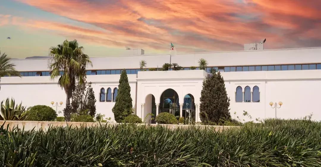 يوزن وغليف ن يذلس يوت ن تغلامت تاتويلانت يموزڨن ذڨ وسيني ن ومدروز ن عين فوارة ن سطيف