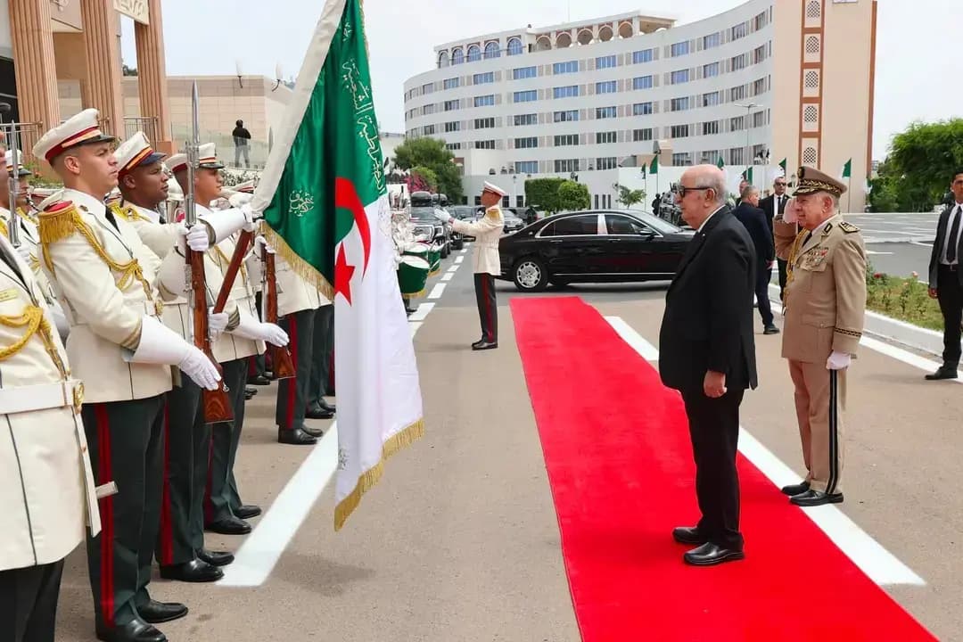 اواض ن وسلواي ن تڨذوذا غر توينست تاغلناوت ن ترذسا