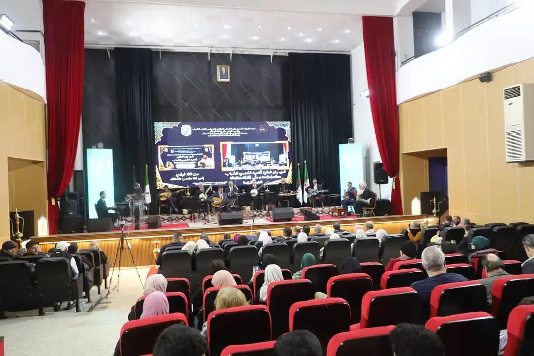 الداي ن تژريڨت تيس 4 ن تفاسكا ن تزليت تاغرفانت إي يلمژين ن وڨزدو ن دزاير