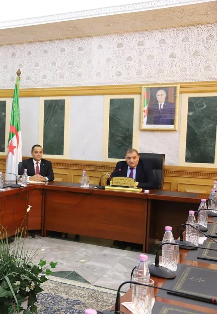 Aneɣlaf n teɣdemt yesselwi tafugla n usdabu n unemhal amatu amaynu n Udiwan Alemmas n Umennuɣ mgal n Usgufsu