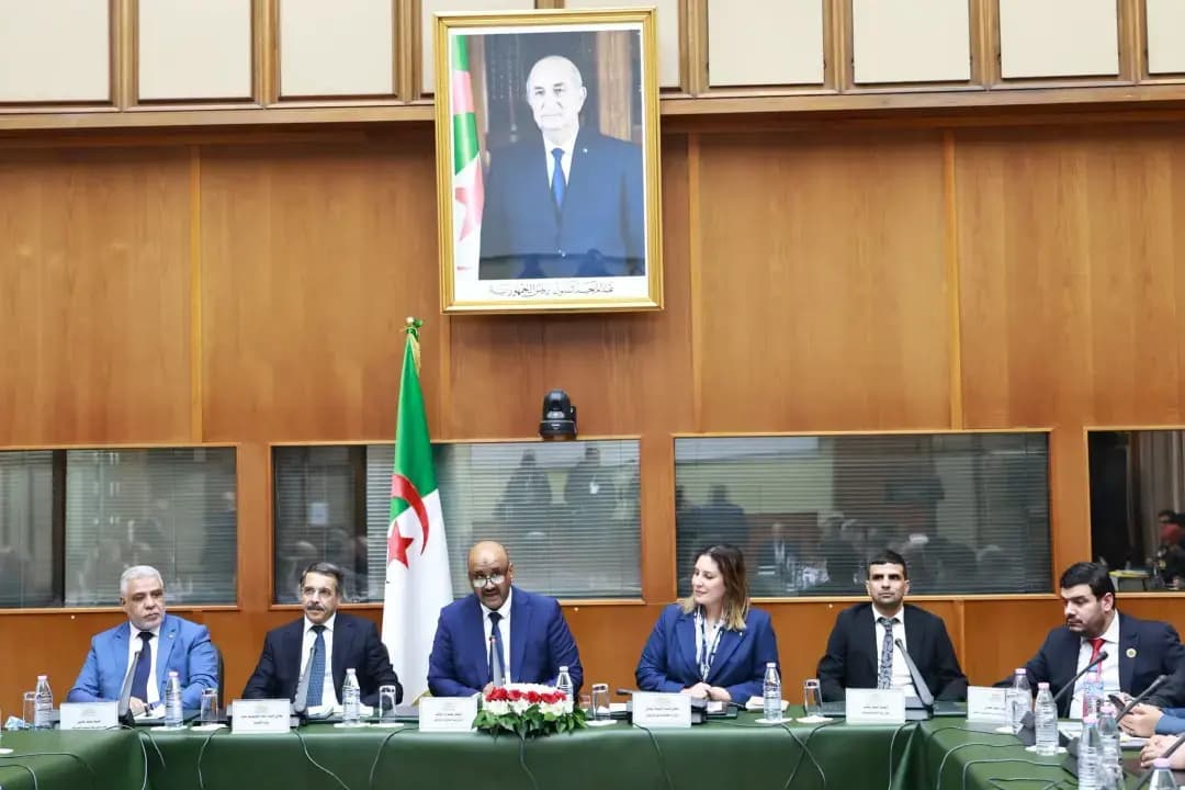 Asenfar n usaḍuf n uslagan amarudan n 2023 smahin-t-id sdat tesmilt n tedrimt