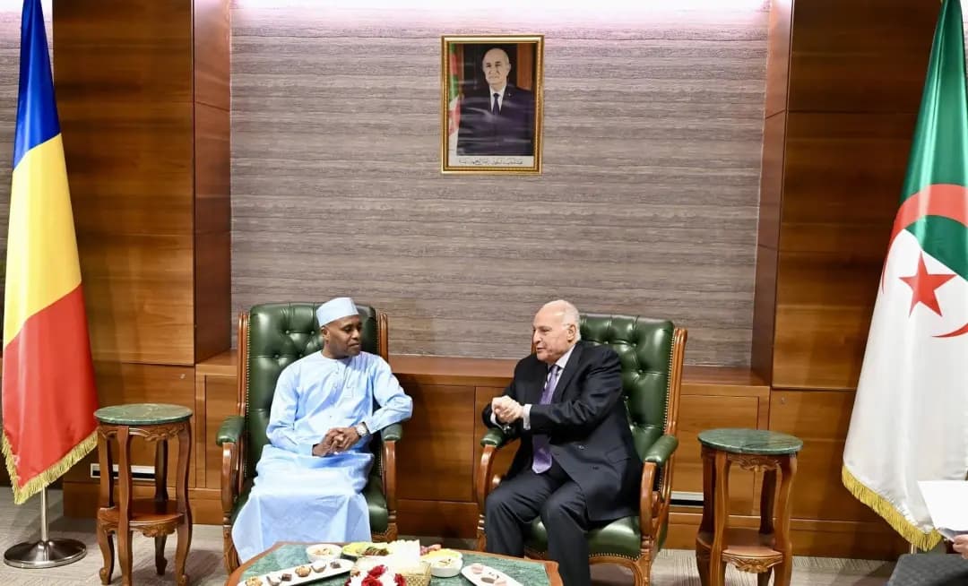 Yemdiwenni Attaf d tuta-nnes atčadi